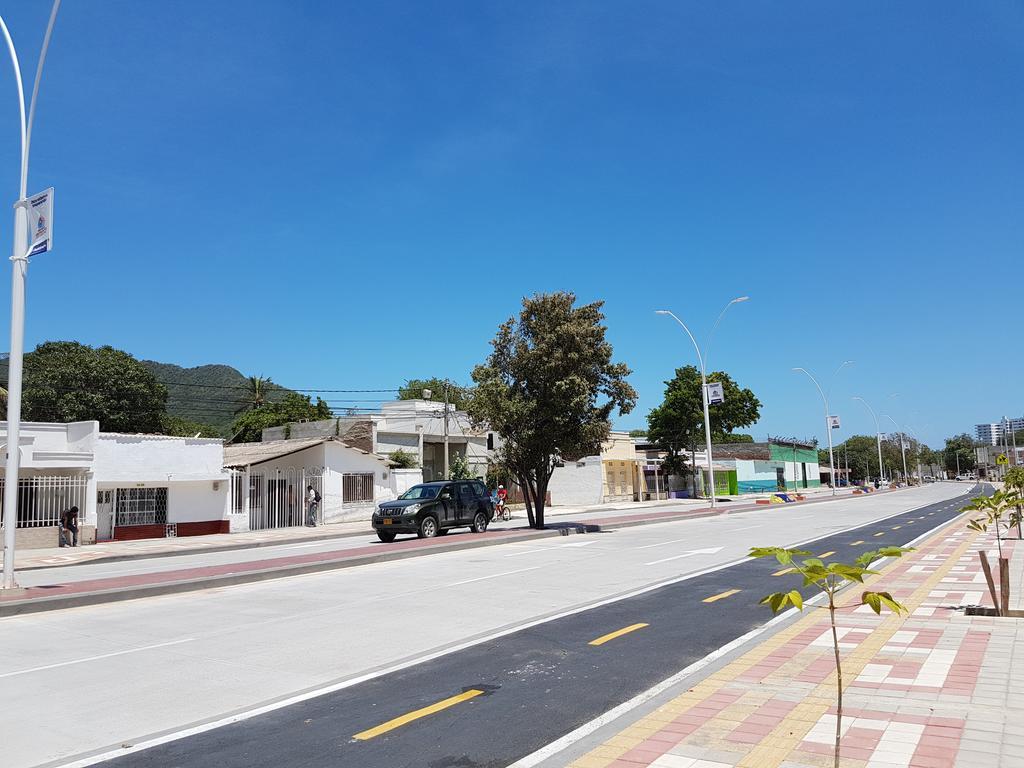 Hotel Media Luna Santa Marta (Magdalena)